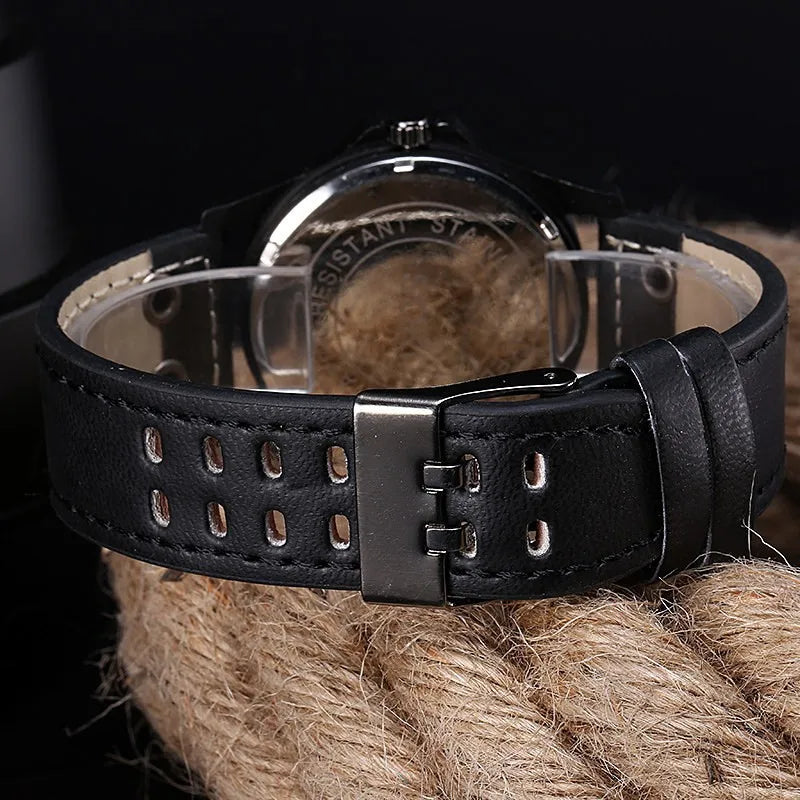 Relógio Pulseira de Couro Masculino