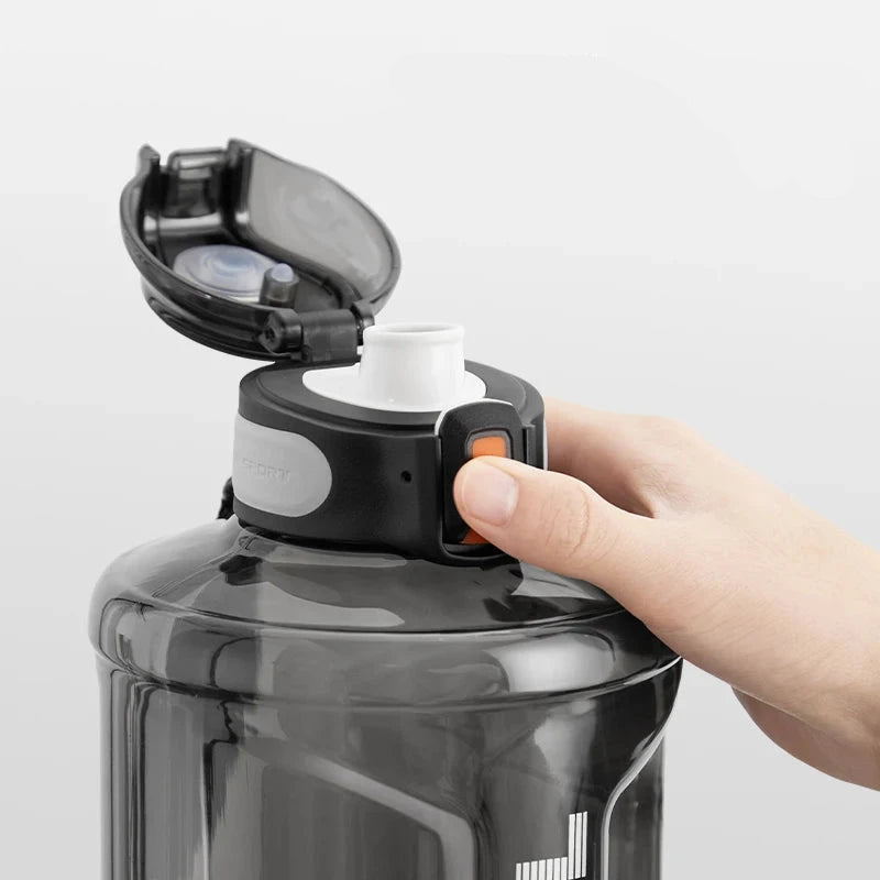 Garrafa Sports TRITAN TKK 1800ML